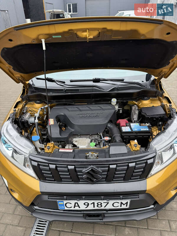 Внедорожник / Кроссовер Suzuki Vitara 2019 в Киеве