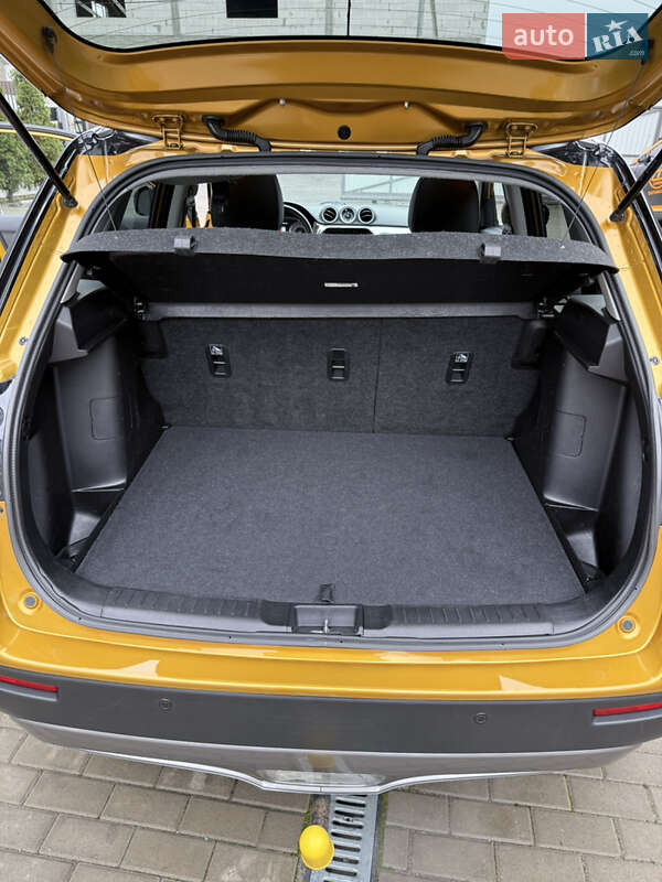 Внедорожник / Кроссовер Suzuki Vitara 2019 в Киеве