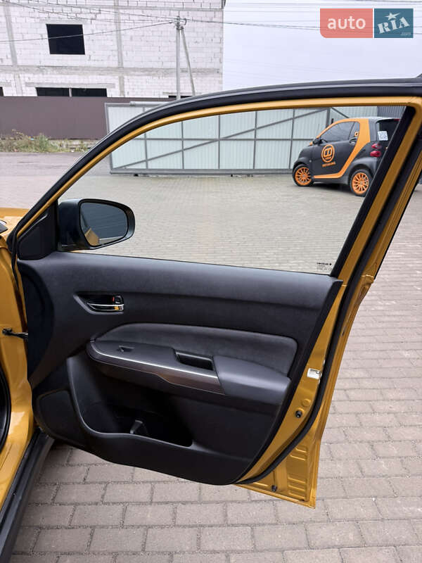 Внедорожник / Кроссовер Suzuki Vitara 2019 в Киеве