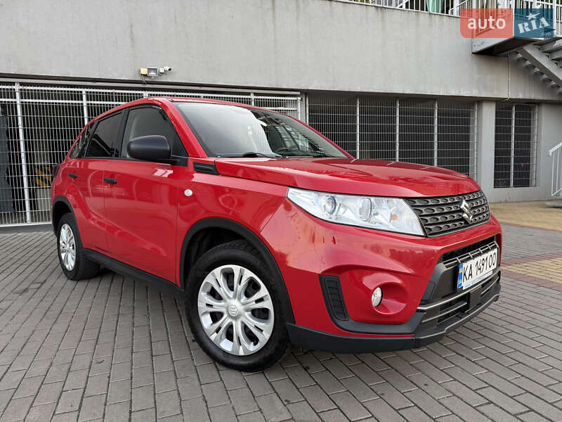 Внедорожник / Кроссовер Suzuki Vitara 2021 в Киеве
