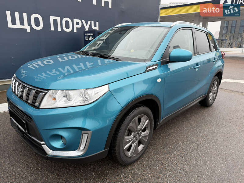 Внедорожник / Кроссовер Suzuki Vitara 2019 в Киеве
