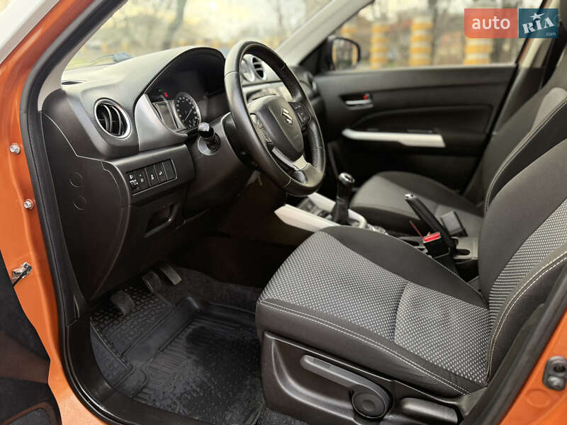 Внедорожник / Кроссовер Suzuki Vitara 2016 в Тульчине