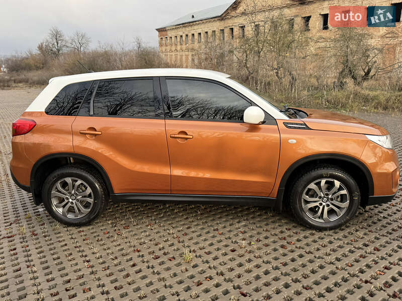 Внедорожник / Кроссовер Suzuki Vitara 2016 в Тульчине