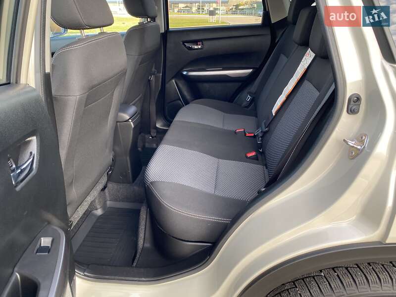 Внедорожник / Кроссовер Suzuki Vitara 2020 в Кременчуге