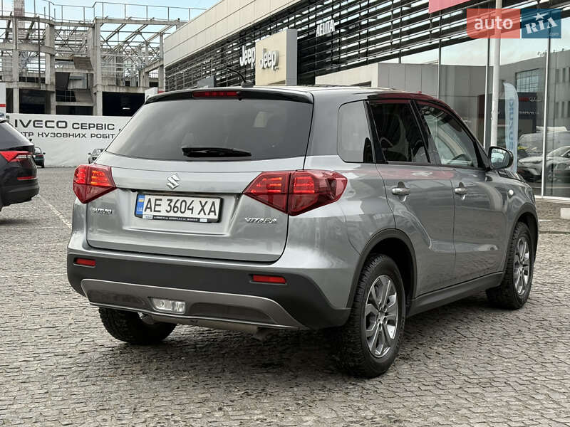 Внедорожник / Кроссовер Suzuki Vitara 2021 в Днепре