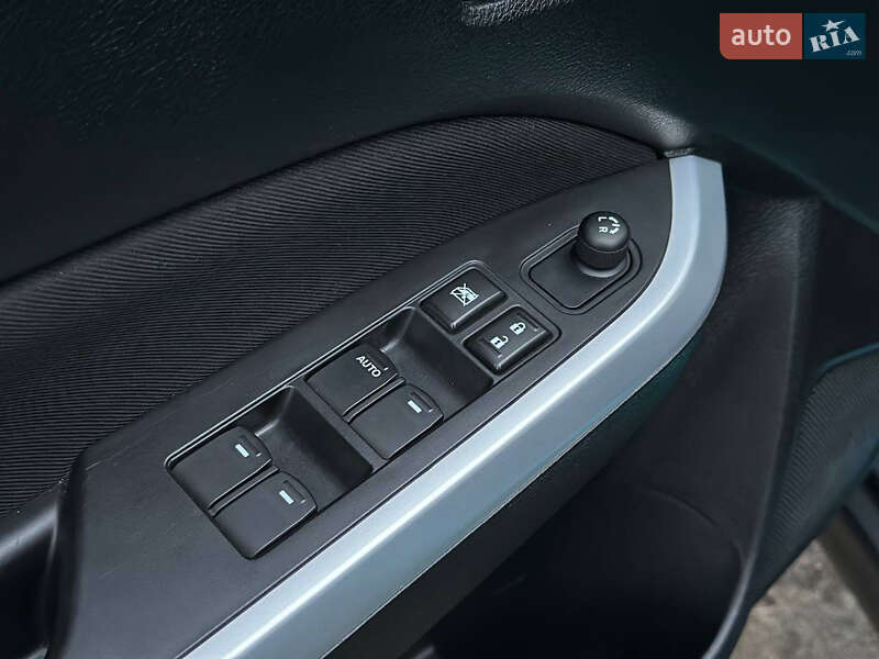 Внедорожник / Кроссовер Suzuki Vitara 2018 в Днепре фото 17 Внедорожник / Кроссовер Suzuki Vitara 2018 в Днепре