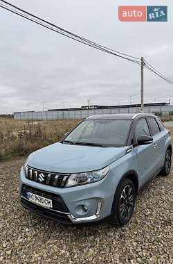 Внедорожник / Кроссовер Suzuki Vitara 2020 в Львове