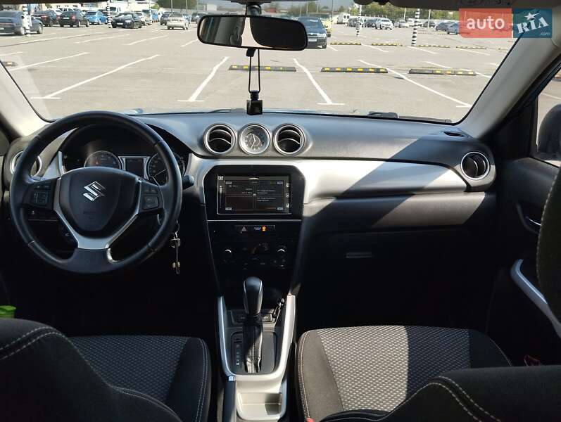 Позашляховик / Кросовер Suzuki Vitara 2016 в Дніпрі