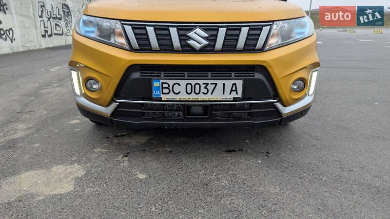 Позашляховик / Кросовер Suzuki Vitara 2020 в Львові