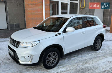 Внедорожник / Кроссовер Suzuki Vitara 2021 в Киеве