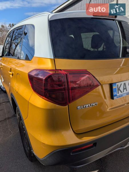 Внедорожник / Кроссовер Suzuki Vitara 2019 в Киеве