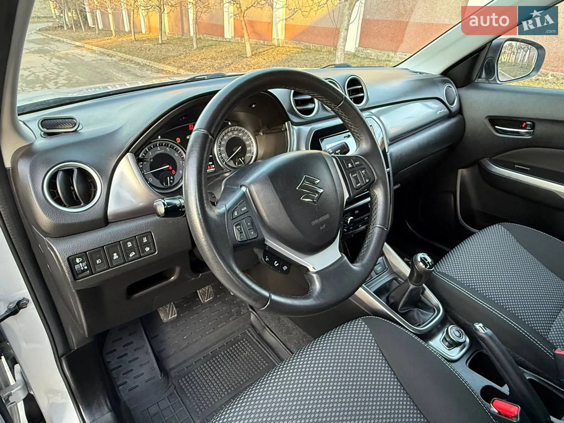2019 Suzuki Vitara - мініатюра 17