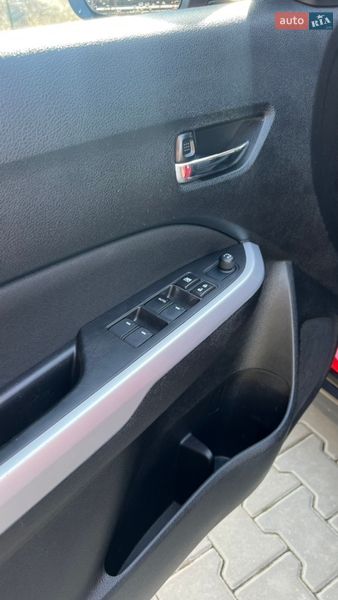 Внедорожник / Кроссовер Suzuki Vitara 2017 в Черноморске