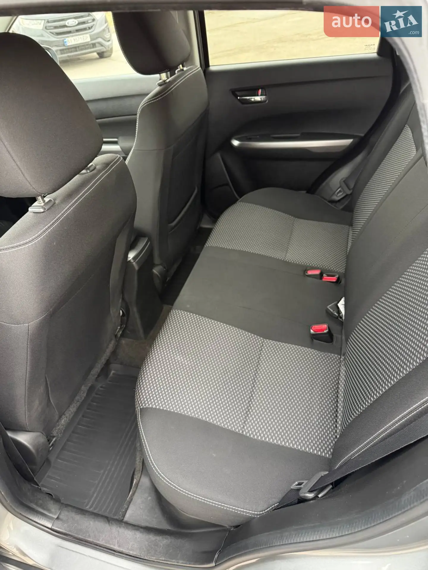 2019 Suzuki Vitara - мініатюра 12