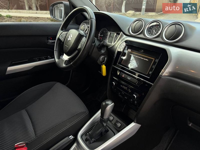 Позашляховик / Кросовер Suzuki Vitara 2018 в Одесі