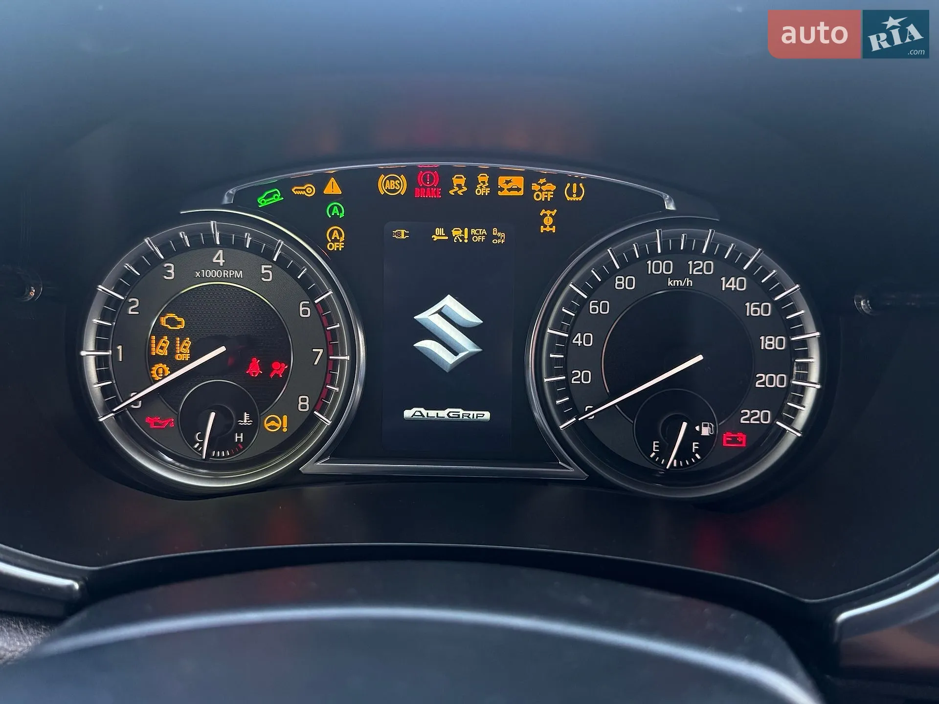 2019 Suzuki Vitara - мініатюра 41