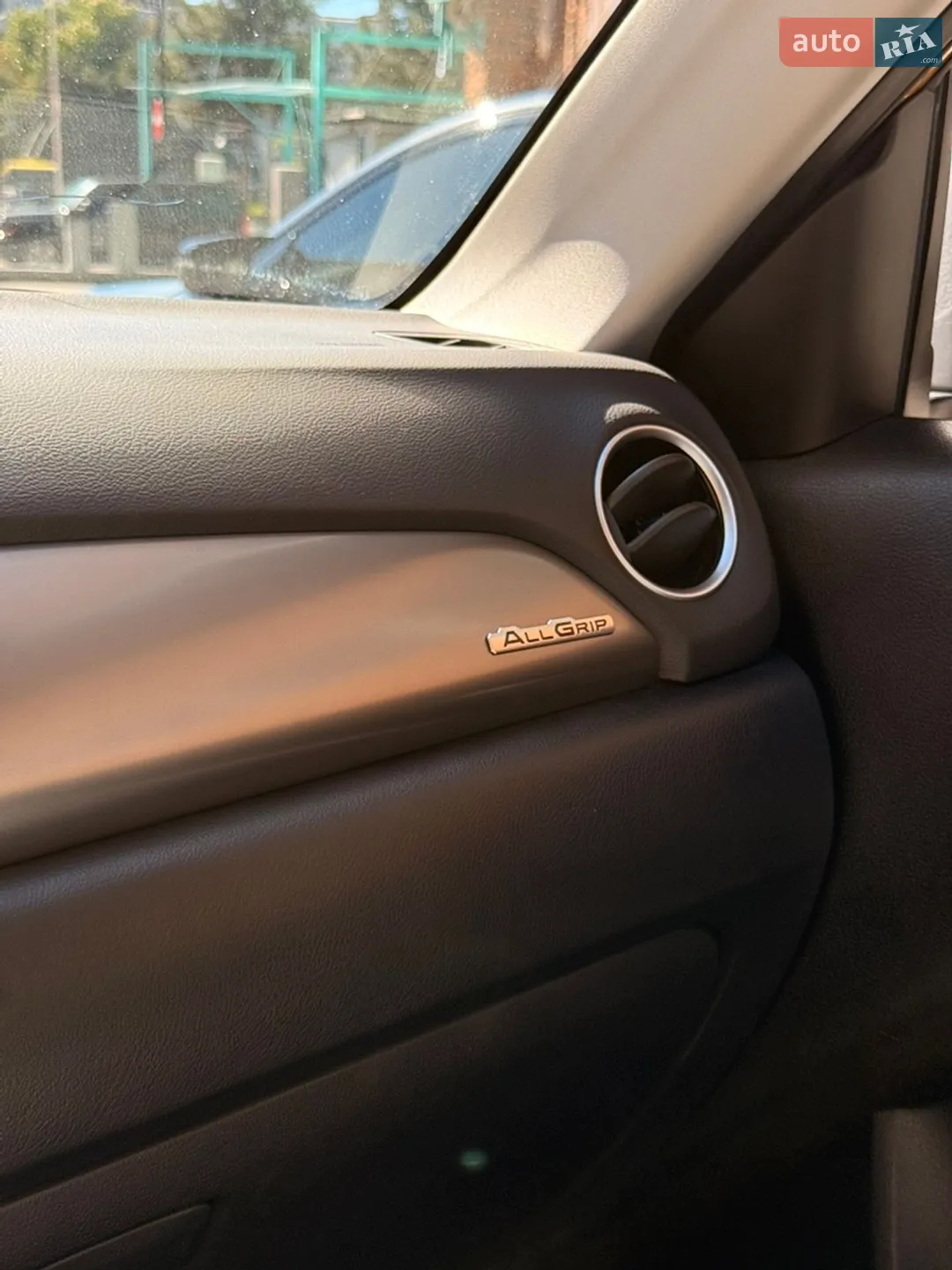 2022 Suzuki Vitara - мініатюра 19