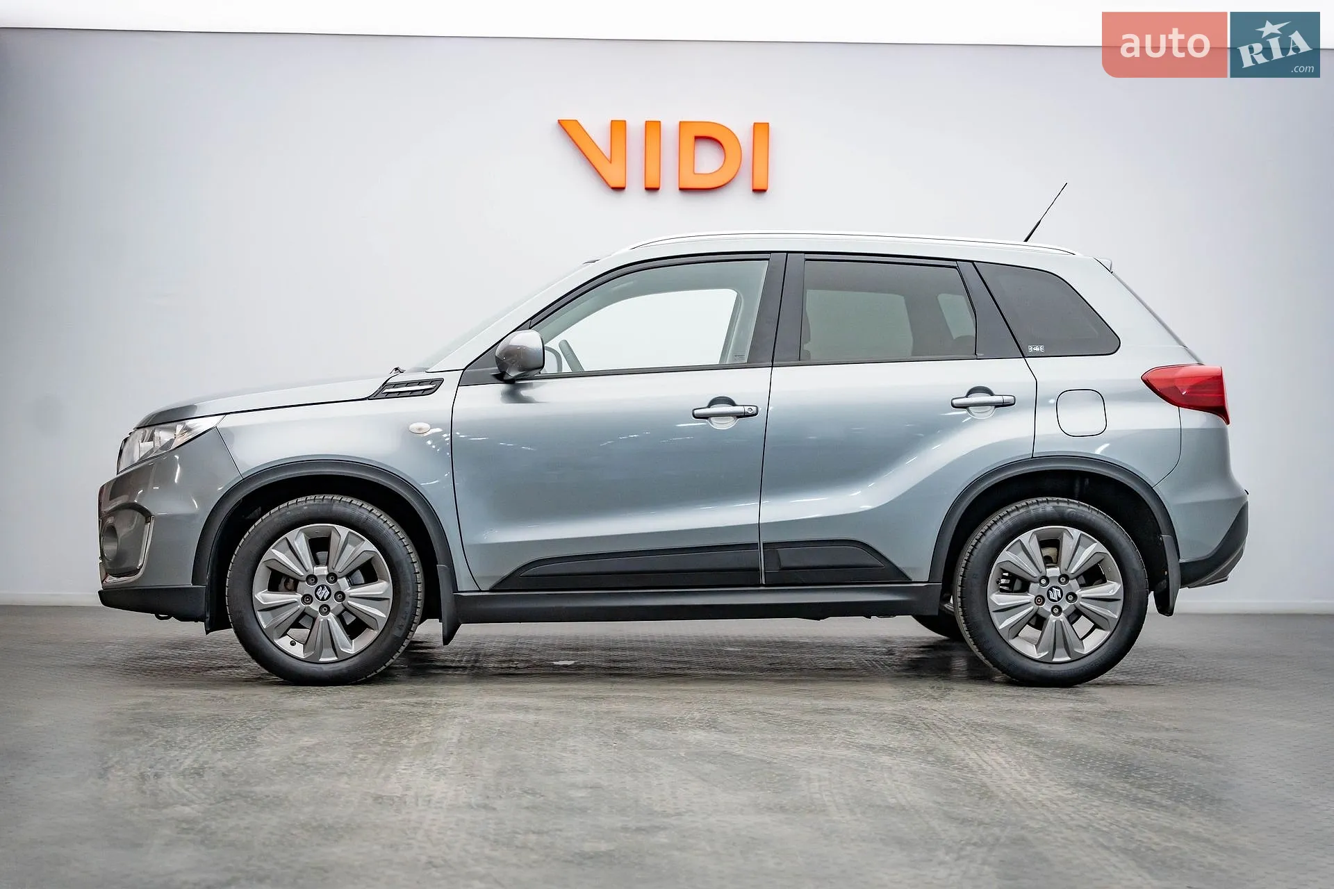 2019 Suzuki Vitara - мініатюра 3