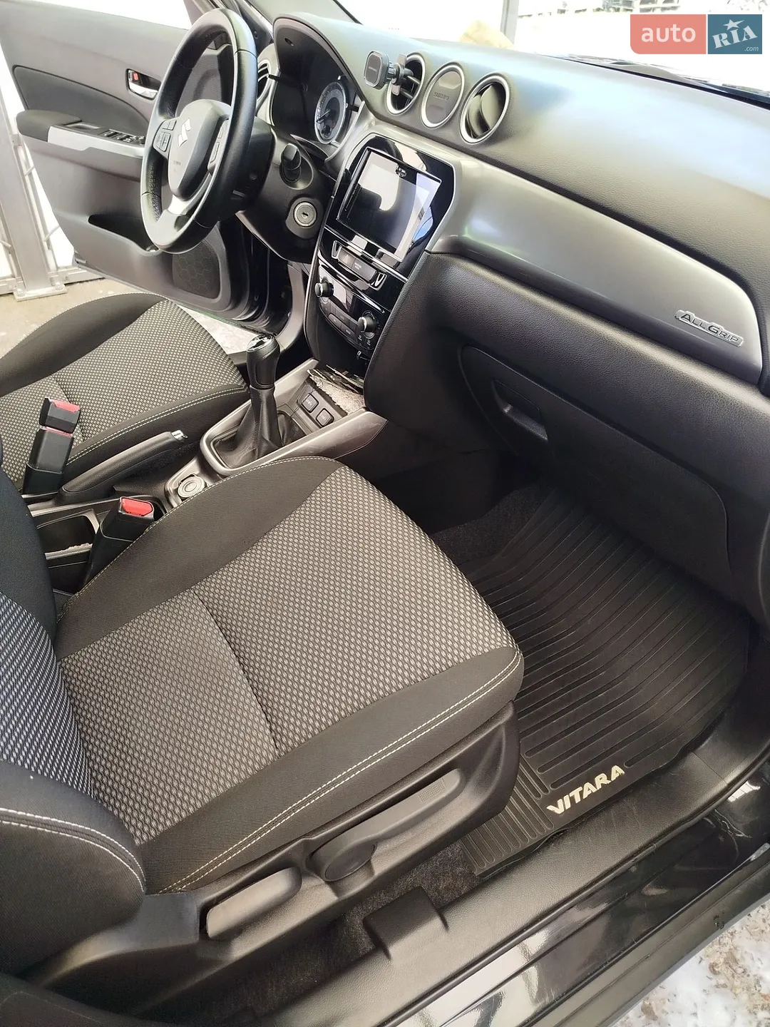 2019 Suzuki Vitara - мініатюра 13