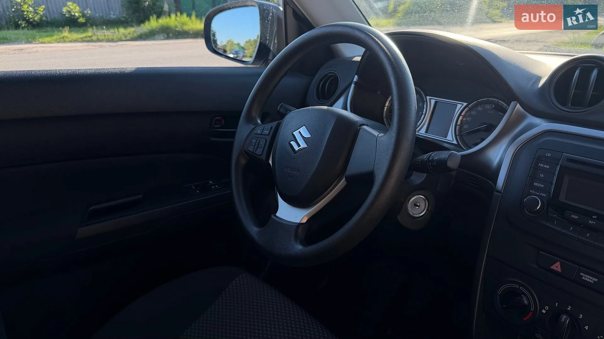 2019 Suzuki Vitara - мініатюра 8