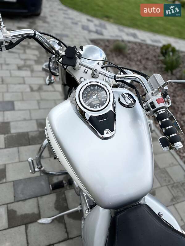 Мотоцикл Круизер Suzuki VL 800 Intruder 2004 в Хмельницком