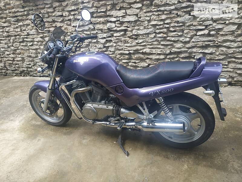 Мотоцикл Без обтекателей (Naked bike) Suzuki VX 800 1996 в Кременце