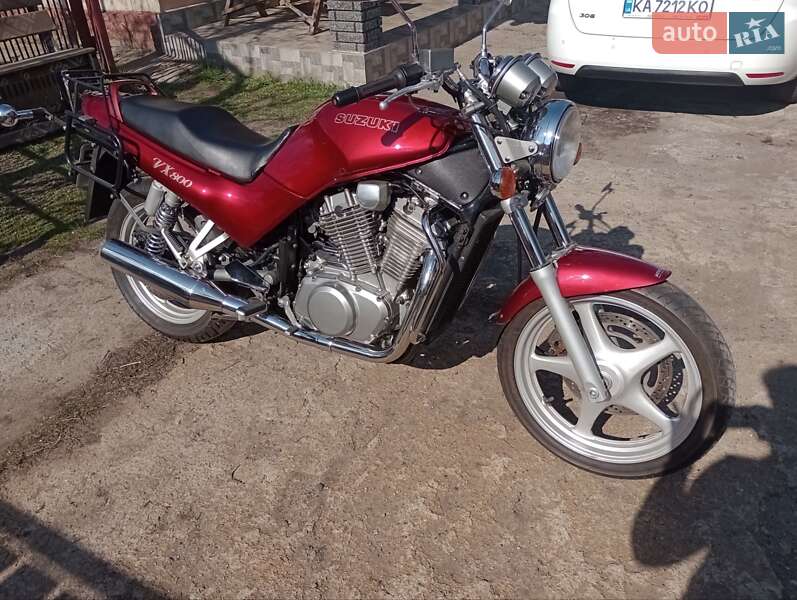Мотоцикл Классик Suzuki VX 800 1994 в Ирклиеве
