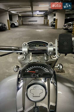Мотоцикл Круізер Suzuki VZR 1800 2011 в 