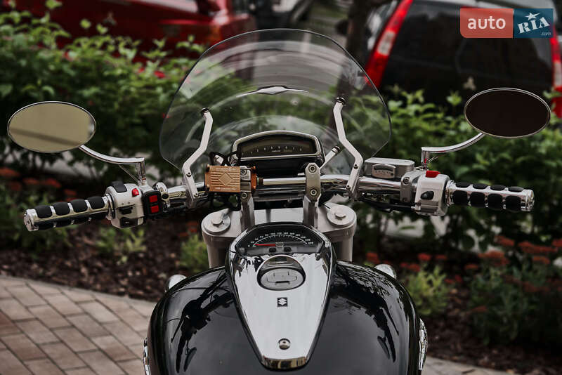 Мотоцикл Круізер Suzuki VZR 1800 2008 в Києві фото 4 Мотоцикл Круізер Suzuki VZR 1800 2008 в Києві