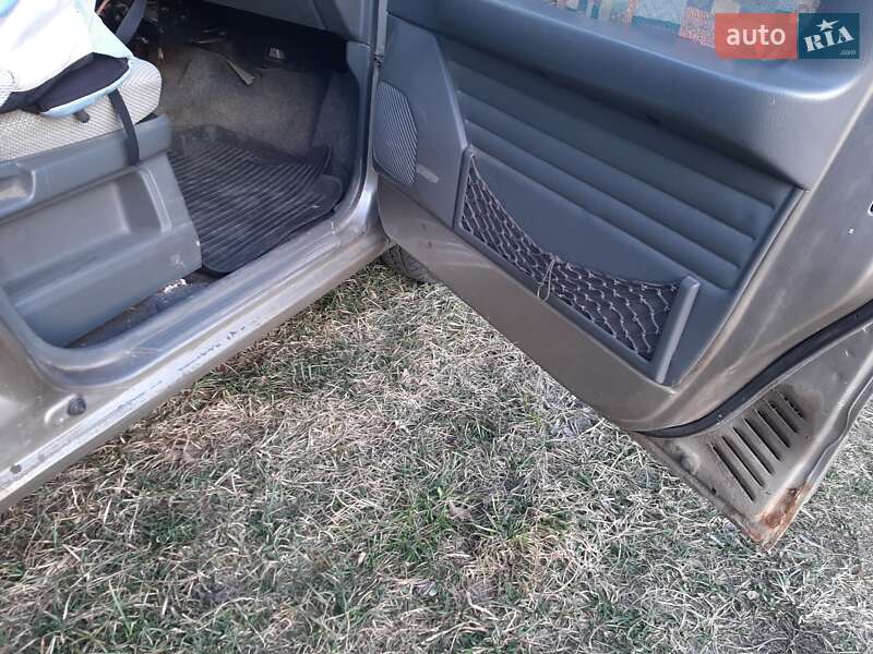 Микровэн Suzuki Wagon R 1999 в Броварах