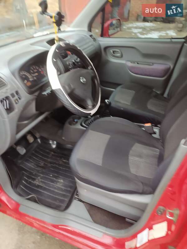 Микровэн Suzuki Wagon R 1999 в Первомайске