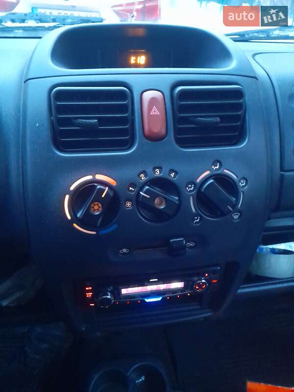 Микровэн Suzuki Wagon R 2004 в Киеве