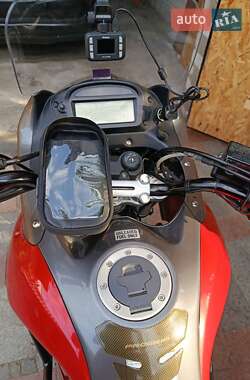 Мотоцикл Туризм Suzuki XF 650 Freewind 1999 в 