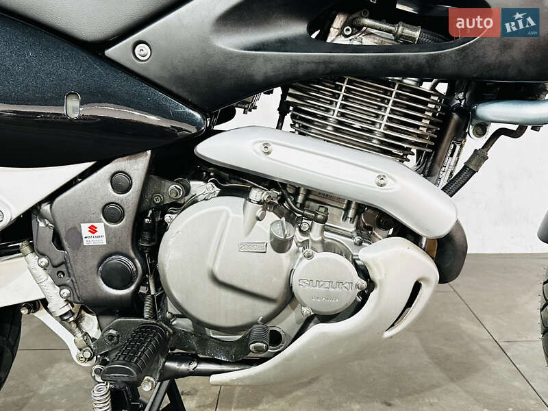 Мотоцикл Внедорожный (Enduro) Suzuki XF 650 Freewind 2001 в Бердичеве