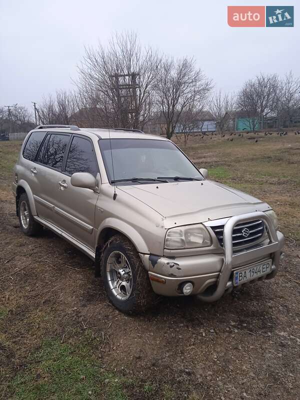 Внедорожник / Кроссовер Suzuki XL7 2003 в Кропивницком