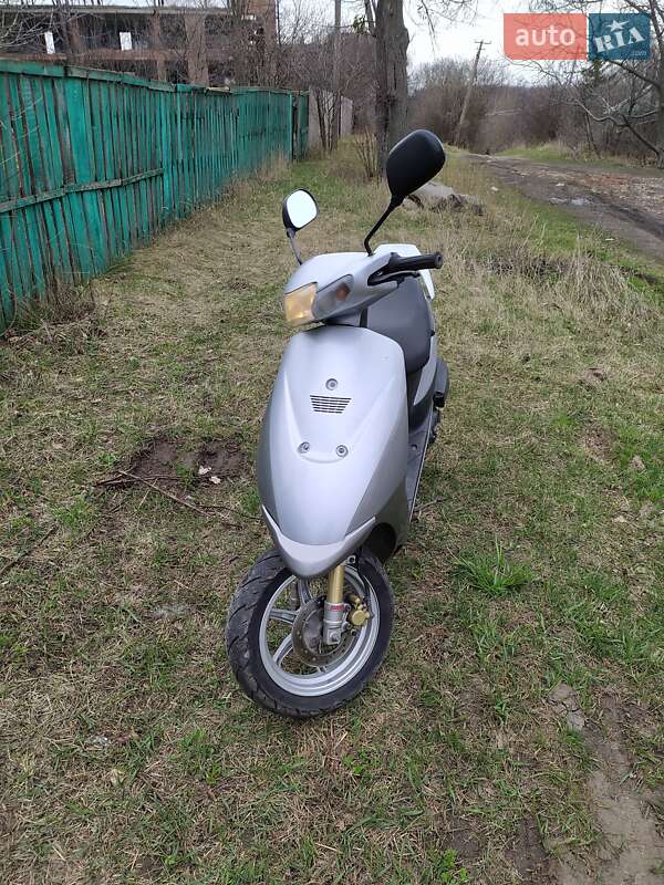 Скутер Suzuki ZZ 50 2008 в Люботине