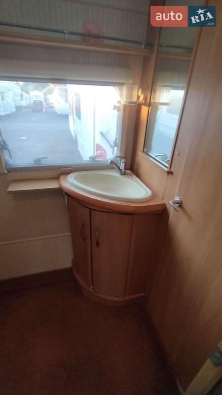 Причіп дача SWIFT Corniche 2003 в Косові