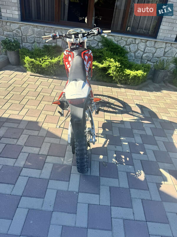 Мотоцикл Позашляховий (Enduro) SWM RS 125R 2017 в Житомирі