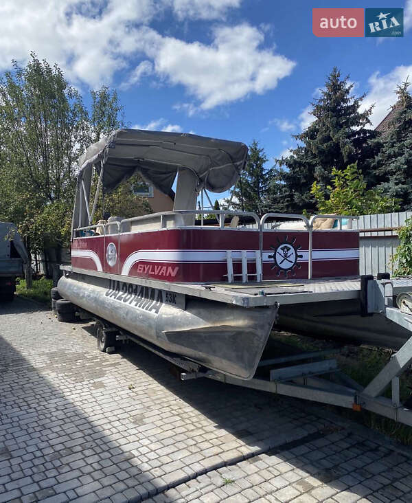 Sylvan Explorer 1995