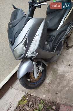 Мопеды Sym GTS 2009 в 
