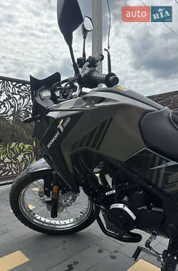 Мотоцикл Классик Sym NHT 300 2025 в 
