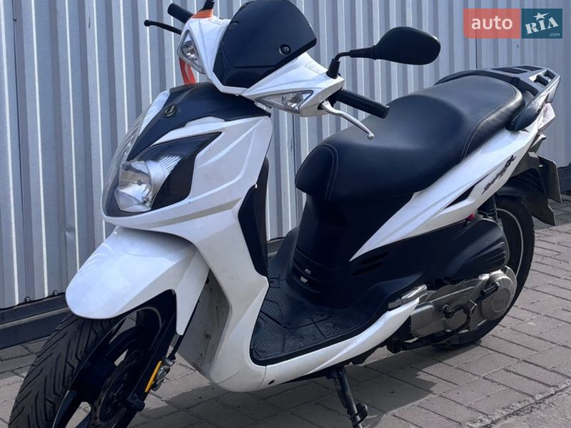 Скутер Sym Simfony SR 150 2014 в Ковеле фото Скутер Sym Simfony SR 150 2014 в Ковеле