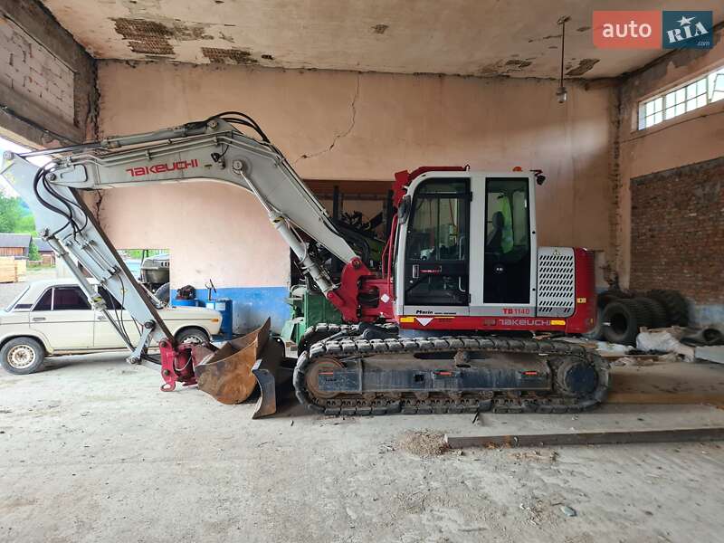 Гусеничный экскаватор Takeuchi TB 2006 в Ивано-Франковске