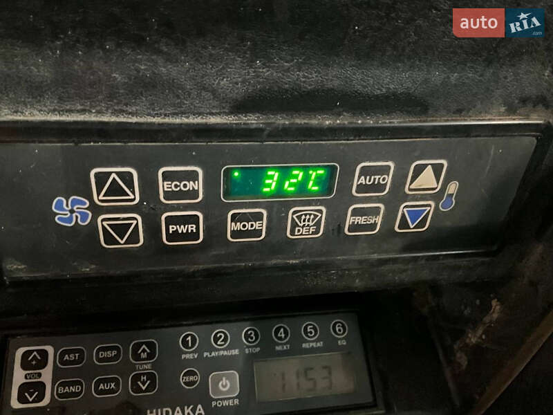 Гусеничный экскаватор Takeuchi TB 2018 в Дубно