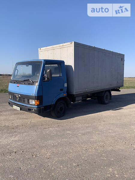 Другие грузовики TATA LPT 613 2006 в Березному