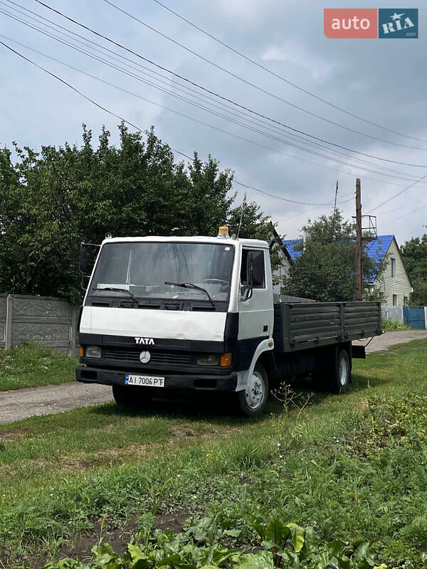 Грузовой фургон TATA LPT 613 2011 в Решетиловке