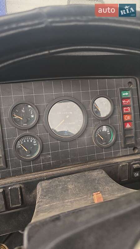 Евакуатор TATA LPT 2005 в Києві