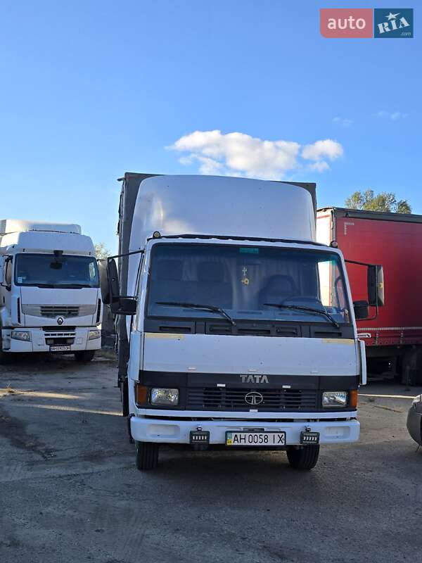 TATA T 713 2011
