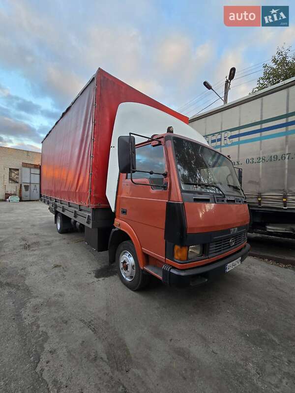 TATA T 713 2010