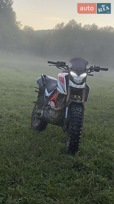 Мотоцикл Спорт-туризм Tekken 250 2023 в Косове